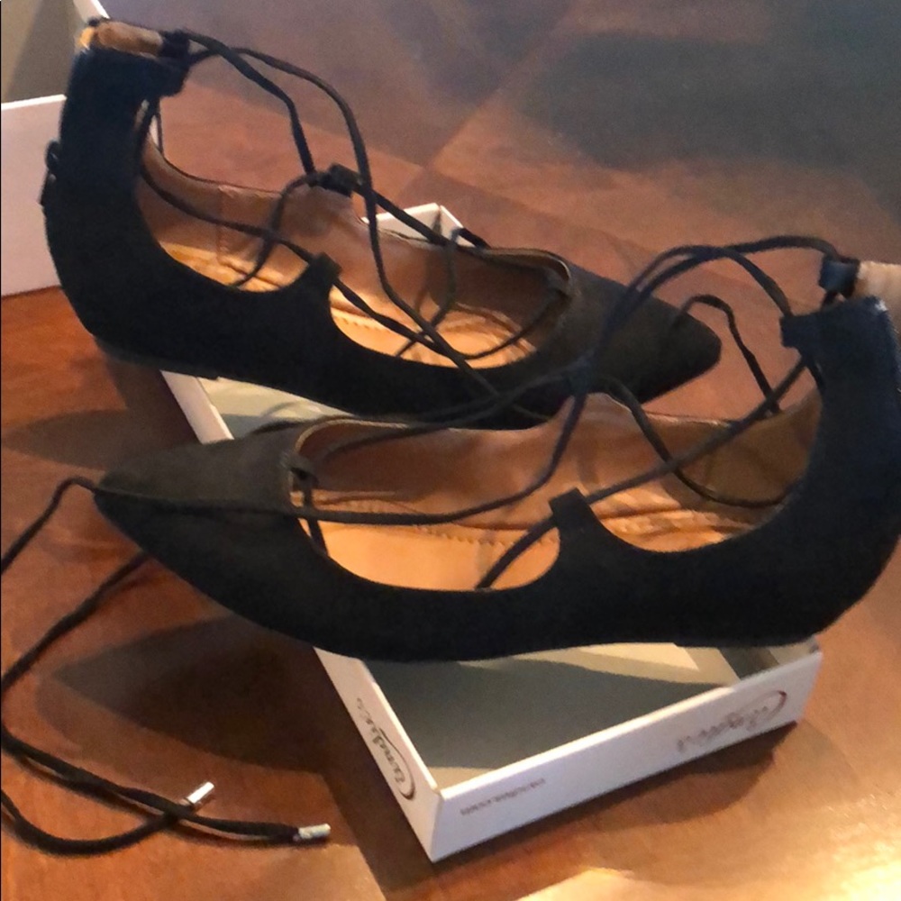 Candies Women’s Ankle Tie Up Flats